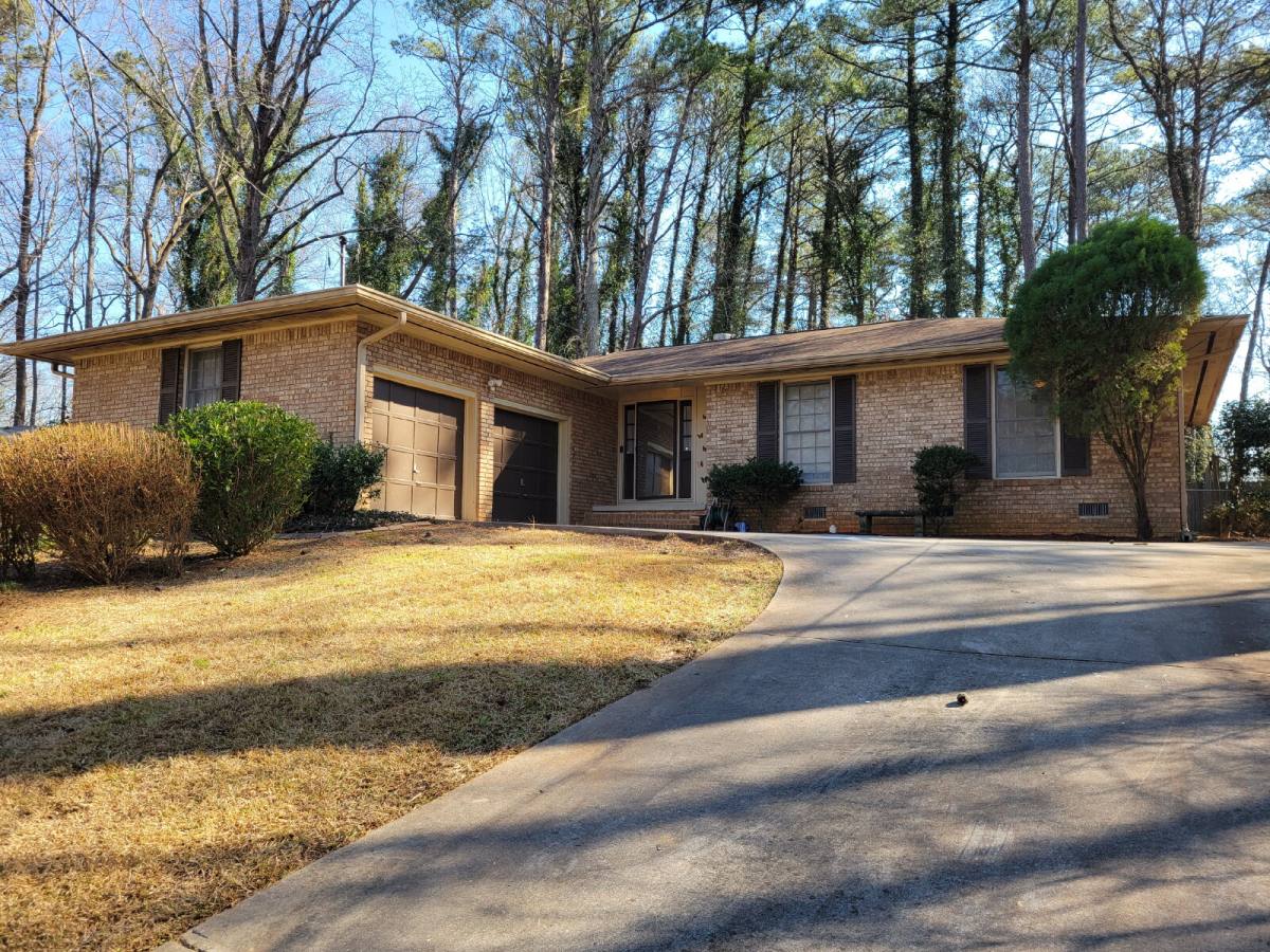 House for rent at 4757 Fellswood Dr, Stone Mountain, GA 30083