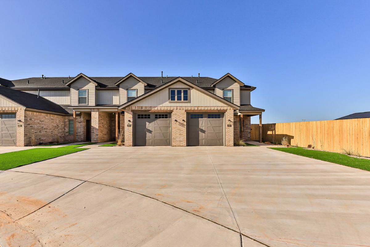 Townhouse for rent at 2526 138th St, Lubbock, TX 79423