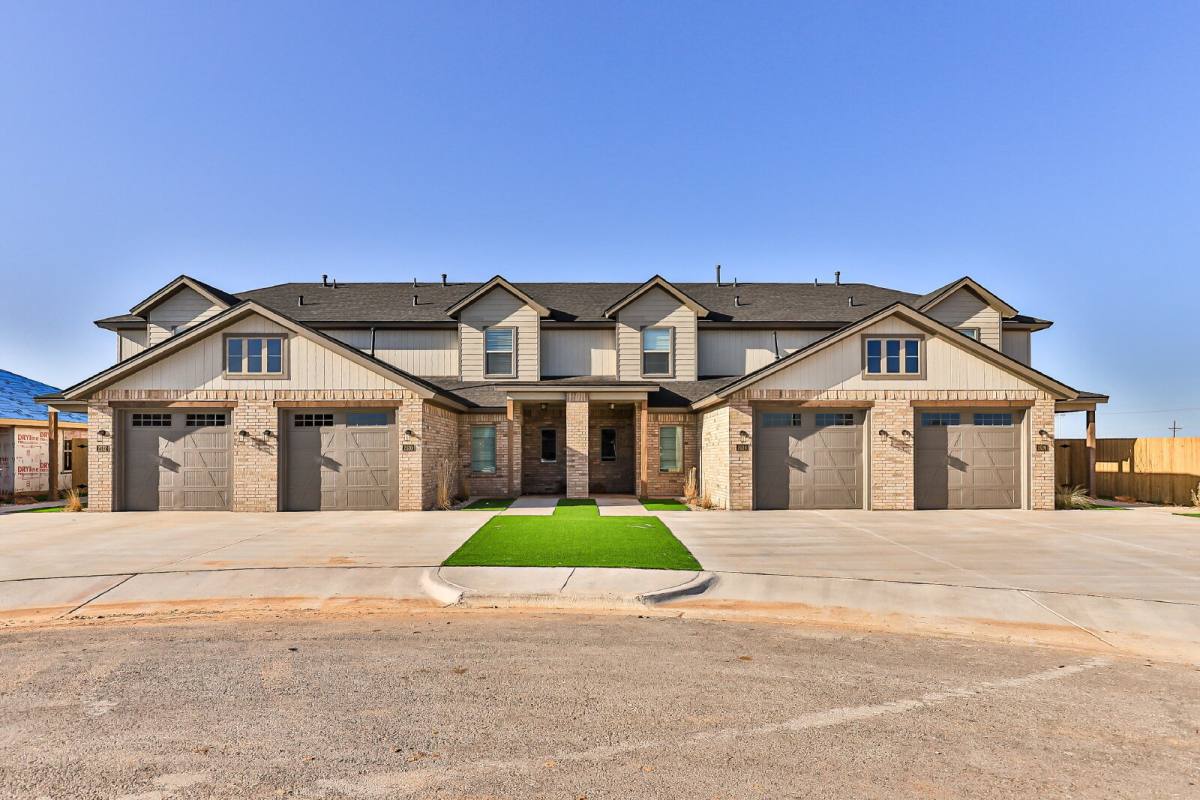 Townhouse for rent at 2526 138th St, Lubbock, TX 79423