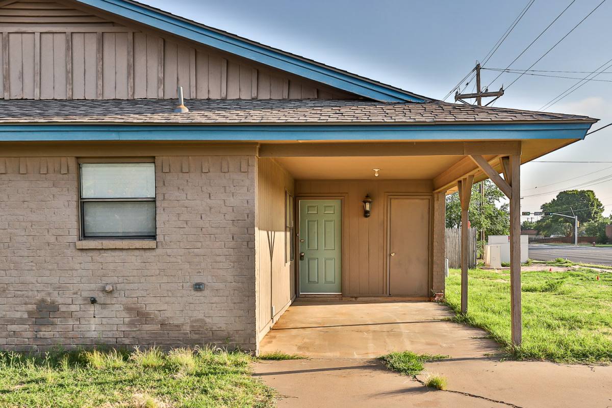 Townhouse for rent at 6502 26th St #A, Lubbock, TX 79407