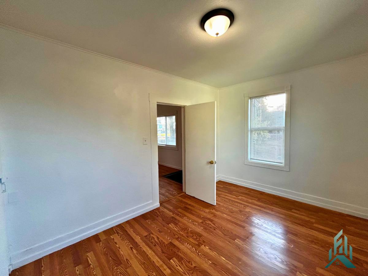 House for rent at 625 SE Geary St, Albany, OR 97321