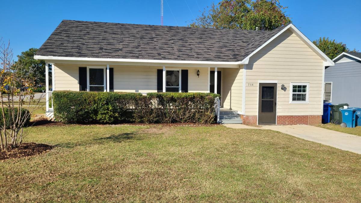 House for rent at 564 Jennings Farm Rd, Fayetteville, NC 28314