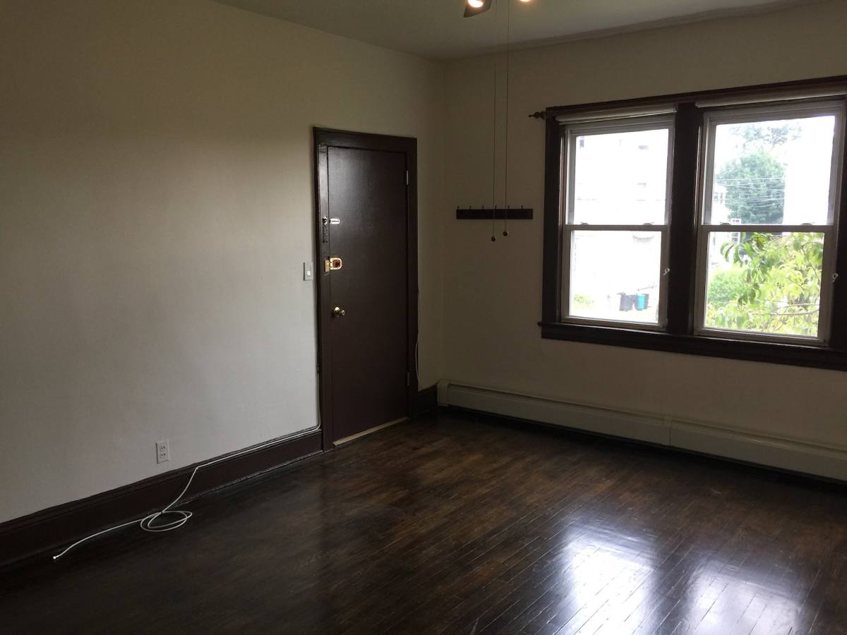 Apartment for rent at 86 Edgewood Ave #2E, Yonkers, NY 10704
