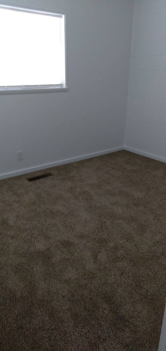 Apartment for rent at 157 NW 7th St, Ontario, OR 97914