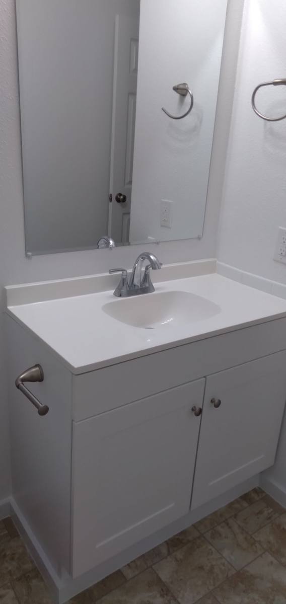 Apartment for rent at 157 NW 7th St, Ontario, OR 97914