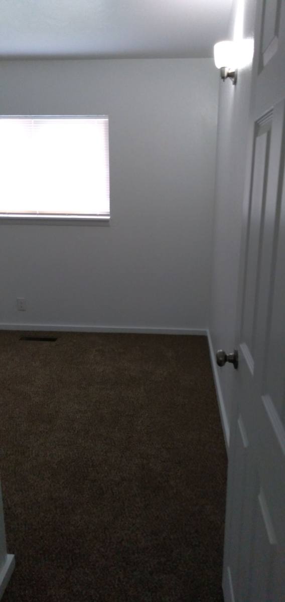 Apartment for rent at 157 NW 7th St, Ontario, OR 97914
