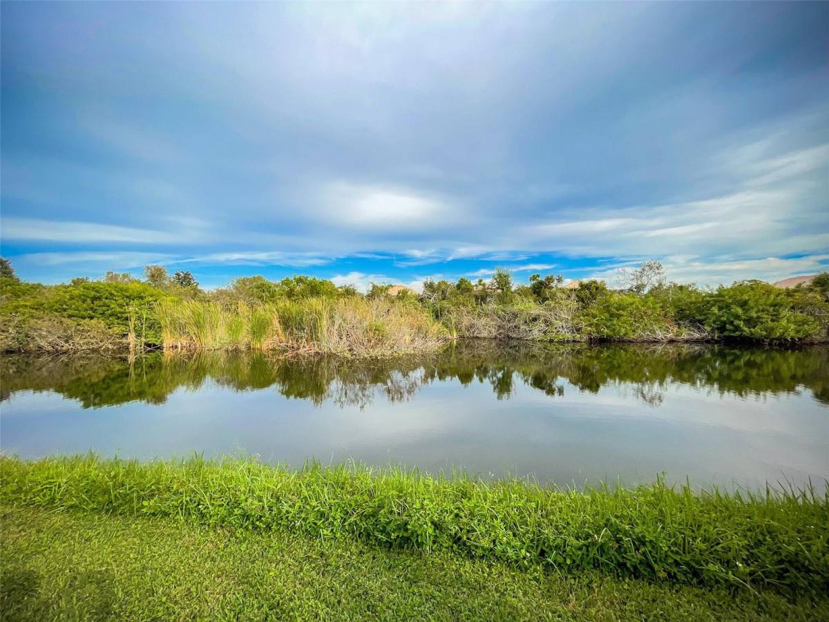 Apartment for rent at 1802 Auburn Lakes, Venice, FL 34293