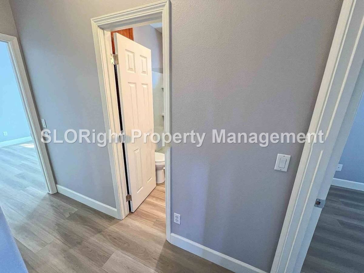 House for rent at 1274 El Camino Real, Atascadero, CA 93422