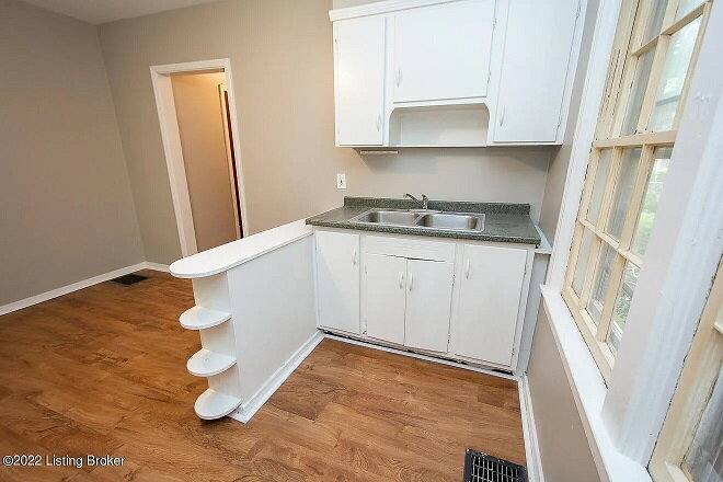 Apartment for rent at 1243 S Brook St #2, Louisville, KY 40203