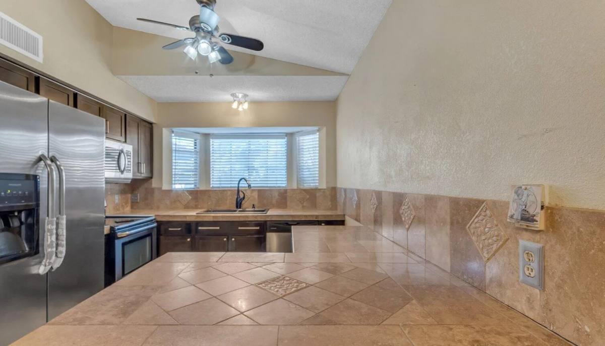 House for rent at 4169 W Gary Dr, Chandler, AZ 85226