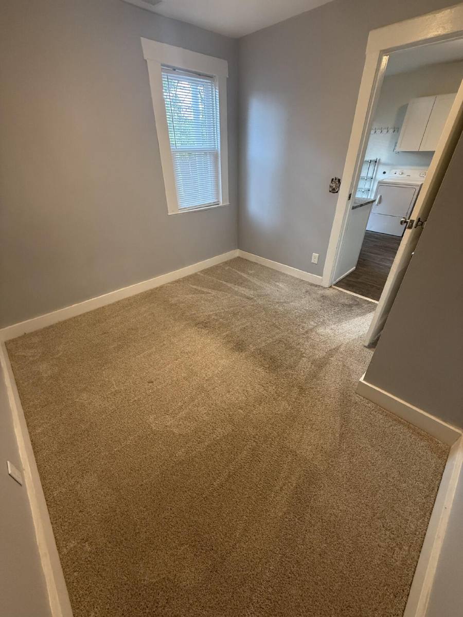 House for rent at 916 Schiller Court, Louisville, KY 40204