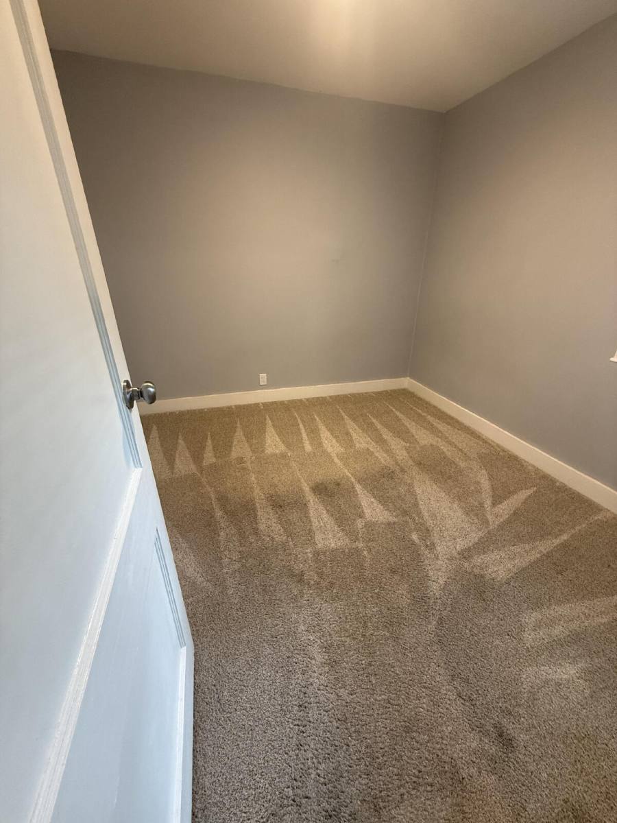 House for rent at 916 Schiller Court, Louisville, KY 40204