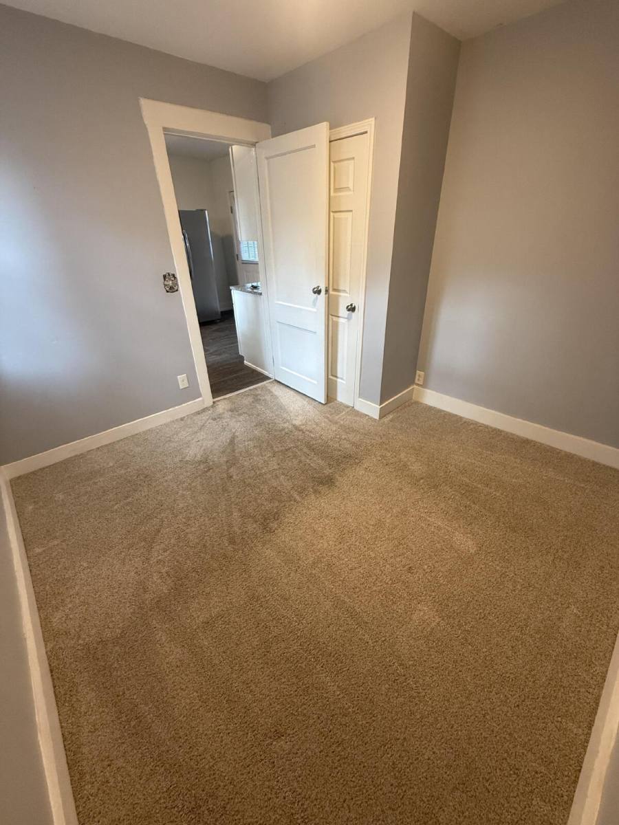 House for rent at 916 Schiller Court, Louisville, KY 40204