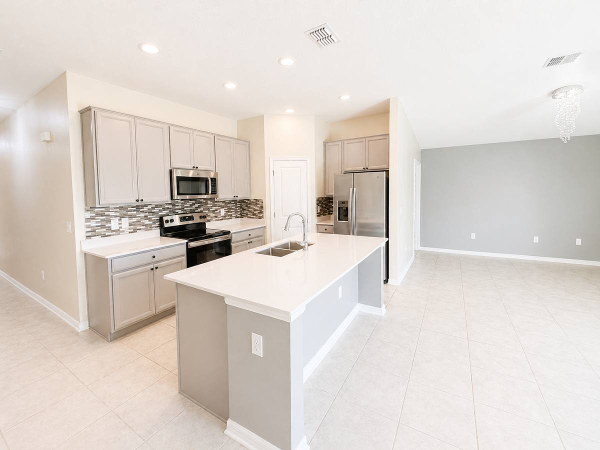 House for rent at 1450 Lassen St, Haines City, FL 33844