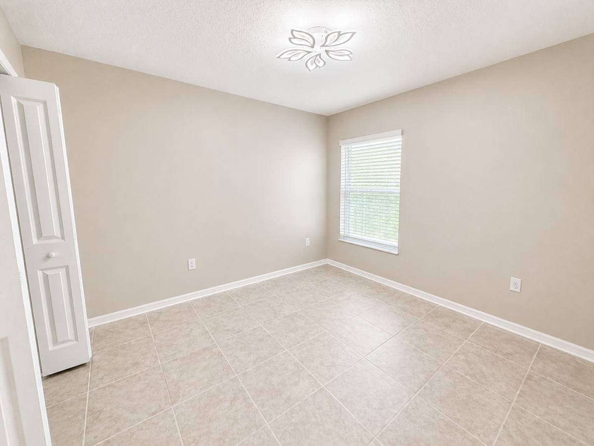 House for rent at 1450 Lassen St, Haines City, FL 33844