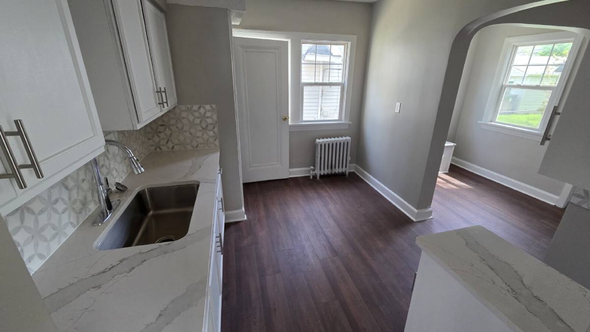House for rent at 3788 Monticello Blvd, Cleveland, OH 44121