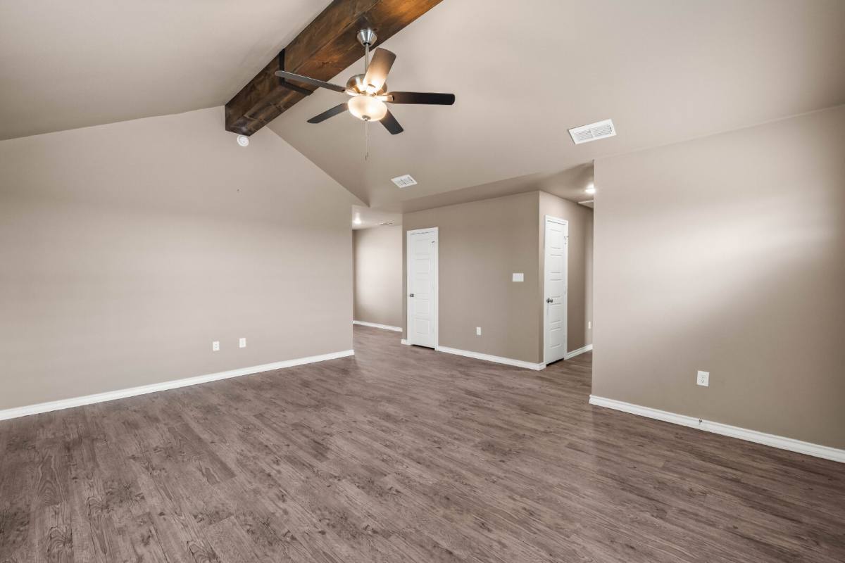 House for rent at 106 Walnut St, Idalou, TX 79329