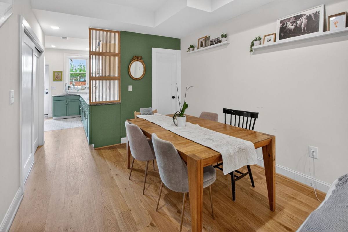 House for rent at 1510 1st St NW, Washington, DC 20001