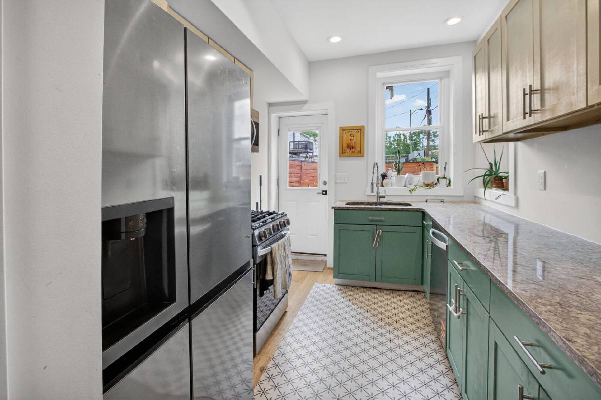 House for rent at 1510 1st St NW, Washington, DC 20001