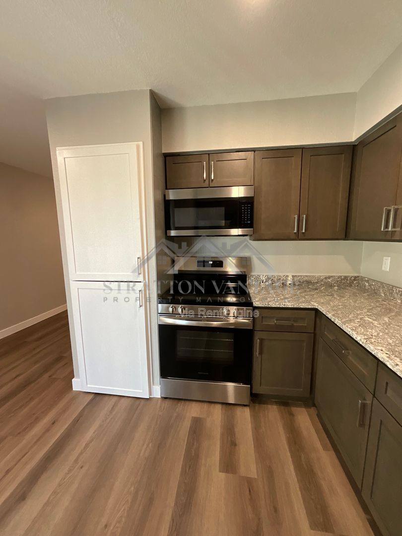 Apartment for rent at 2104 E Eugie Terrace #202, Phoenix, AZ 85022