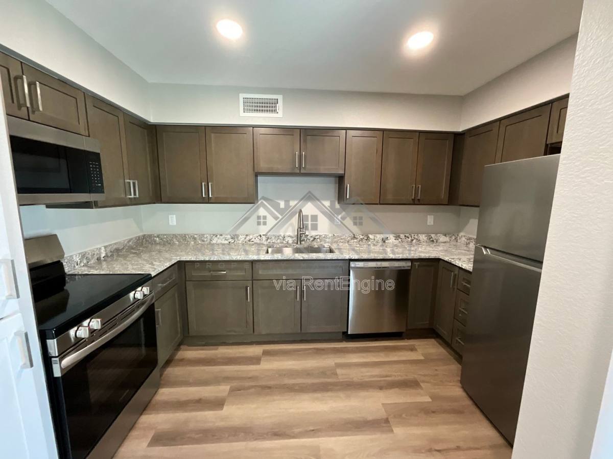 Apartment for rent at 2104 E Eugie Terrace #202, Phoenix, AZ 85022