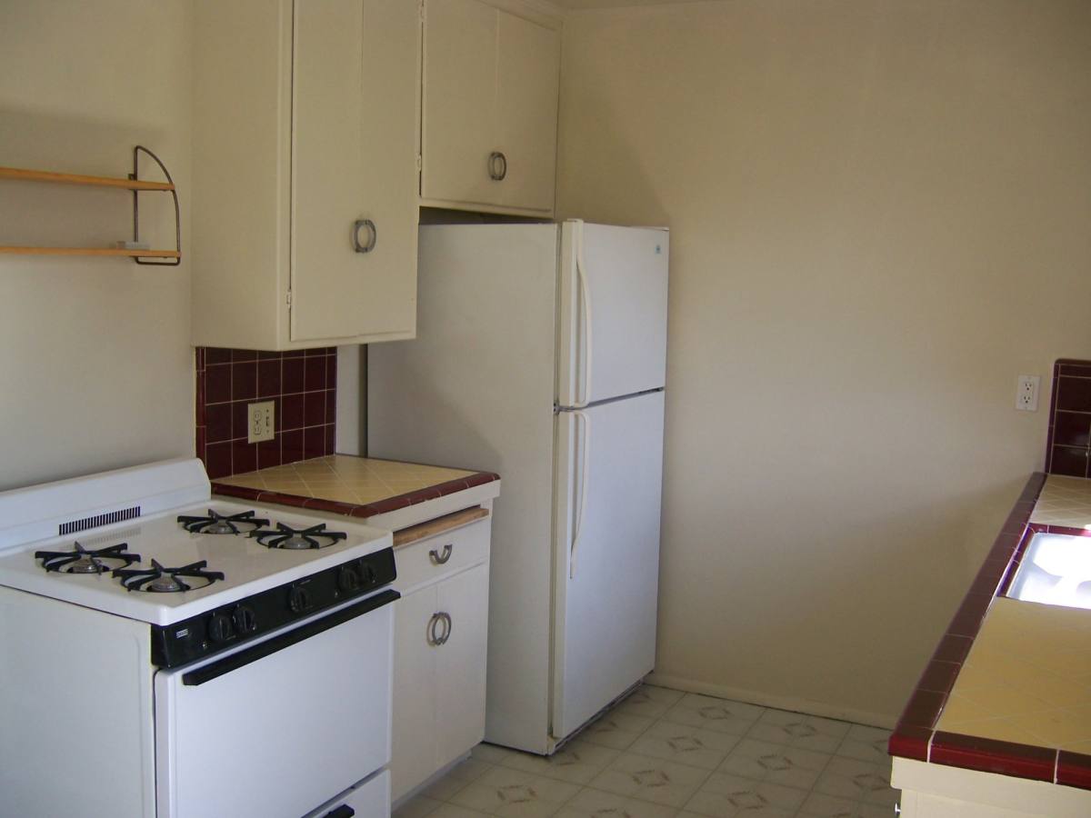 Apartment for rent at 826-832 Felspar St #830, San Diego, CA 92109
