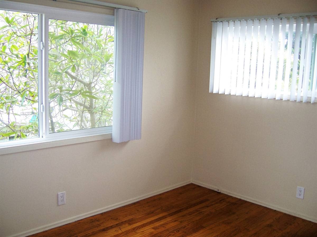 Apartment for rent at 826-832 Felspar St #830, San Diego, CA 92109