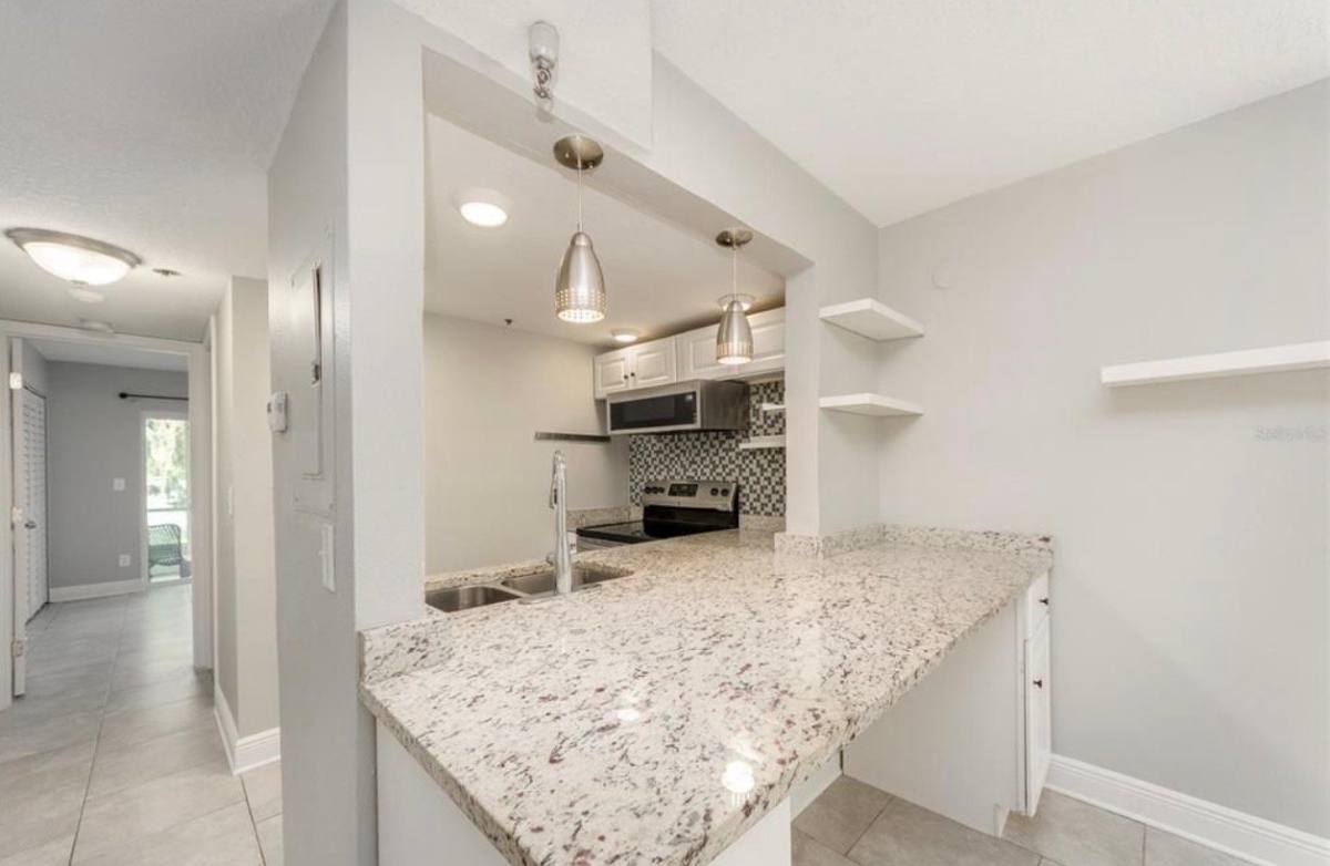 Condo for rent at 7246 E Bank Dr, Tampa, FL 33617