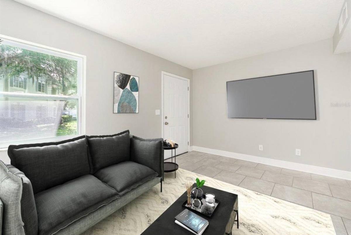 Condo for rent at 7246 E Bank Dr, Tampa, FL 33617