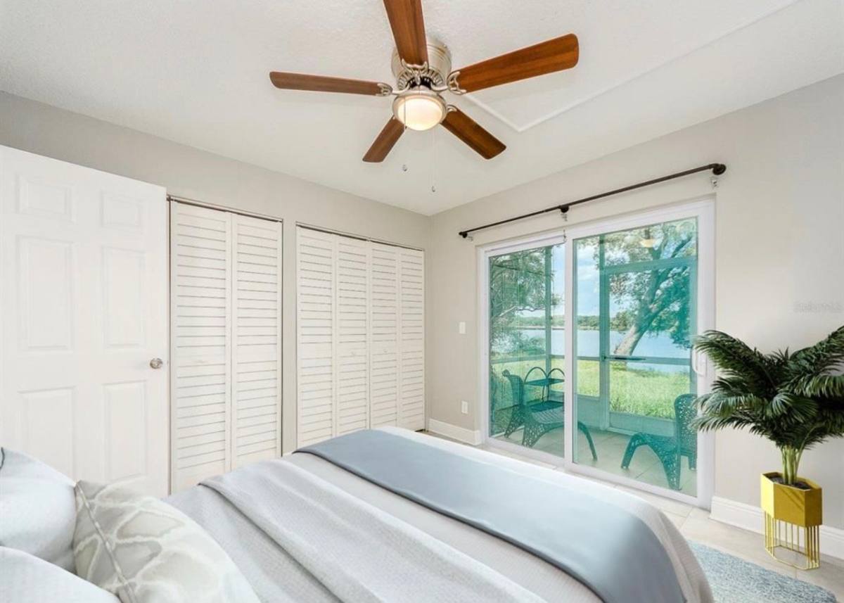 Condo for rent at 7246 E Bank Dr, Tampa, FL 33617
