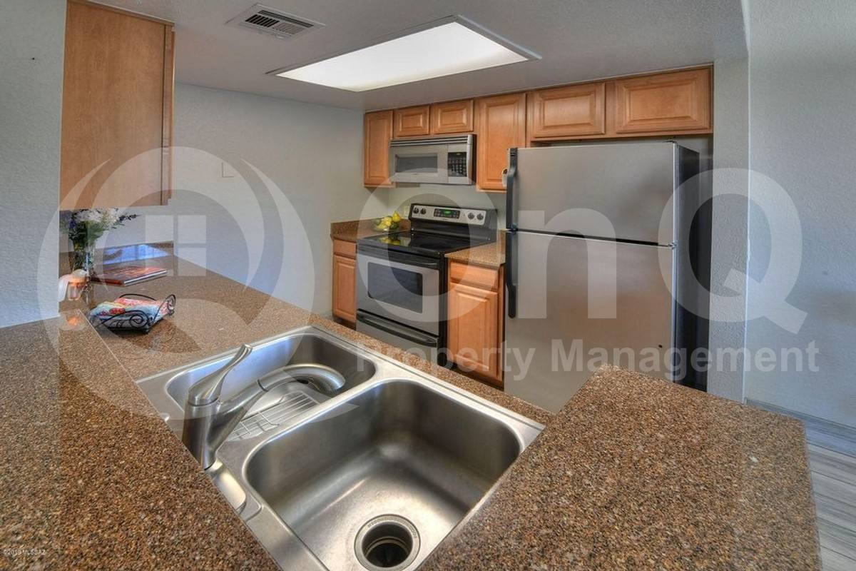 Apartment for rent at 101 S Players Club Dr #10203, Tucson, AZ 85745