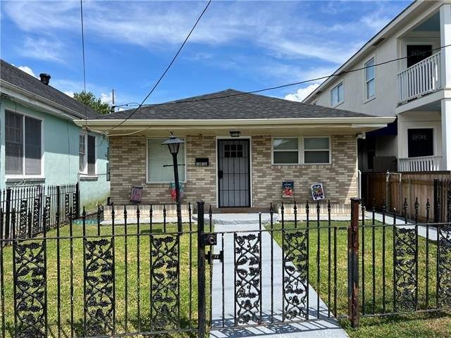 Apartment for rent at 1816 Lowerline St, New Orleans, LA 70118