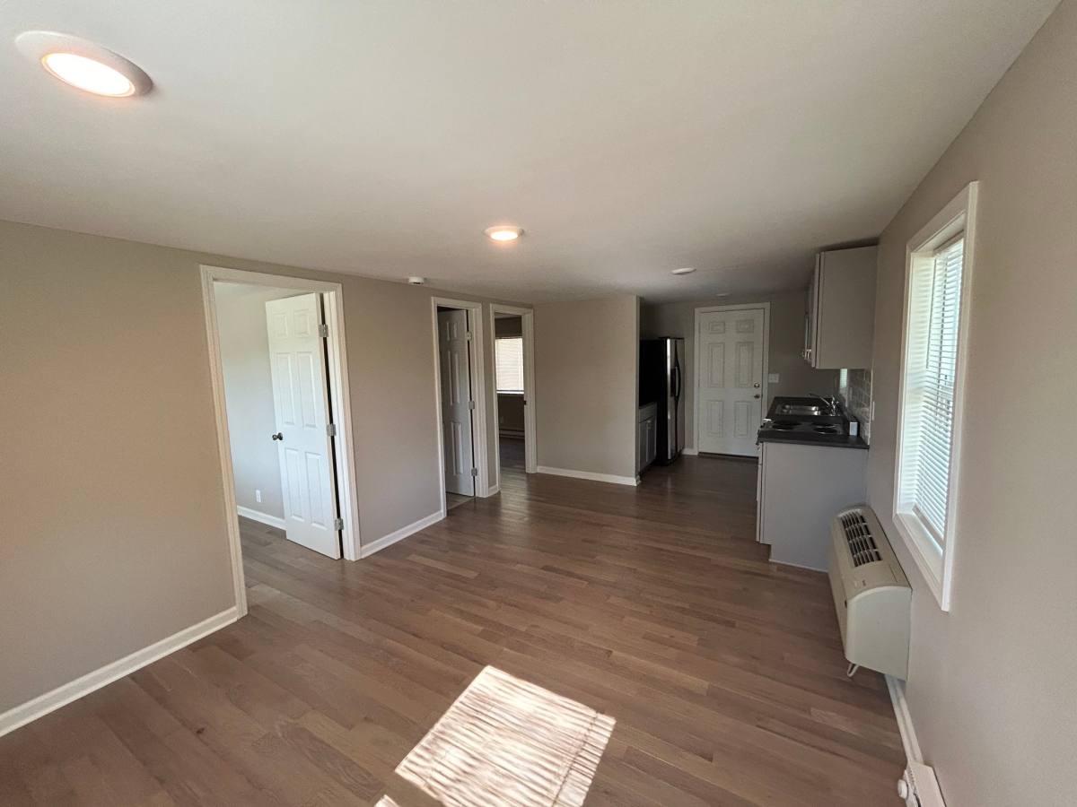Townhouse for rent at 305 N Main, Harrisonville, MO 64701