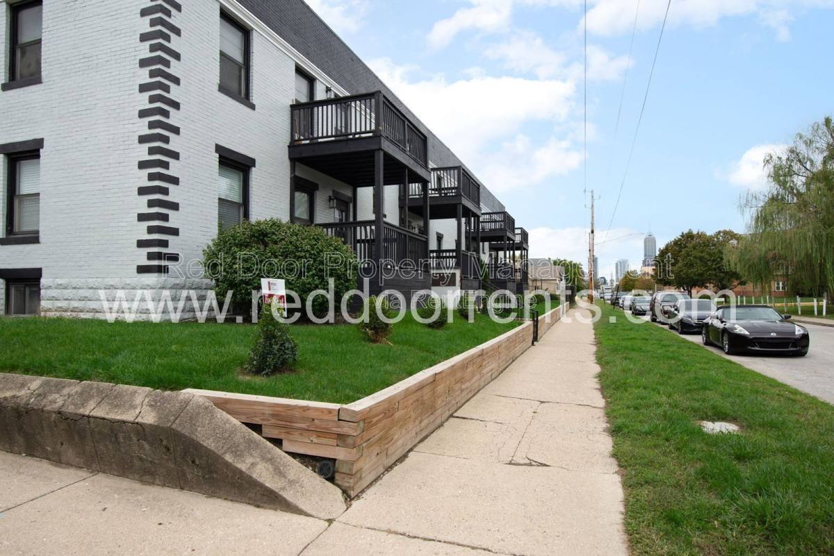 Apartment for rent at 1329 E Market St #8, Indianapolis, IN 46202