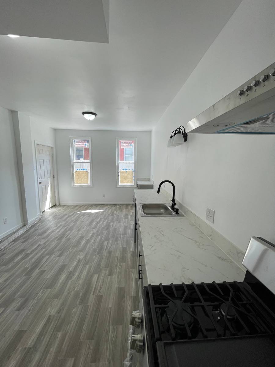 House for rent at 132 N W St, York, PA 17401