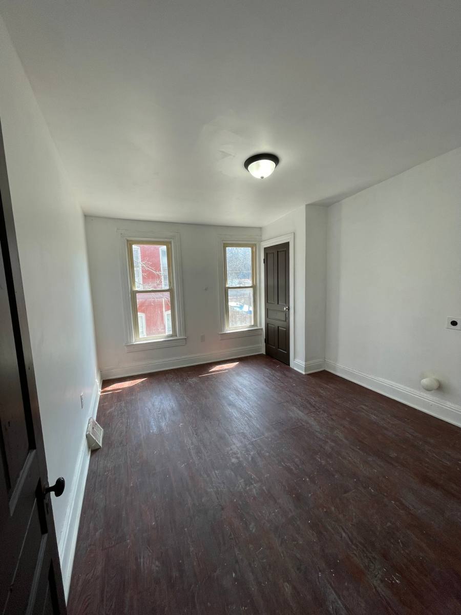 House for rent at 132 N W St, York, PA 17401