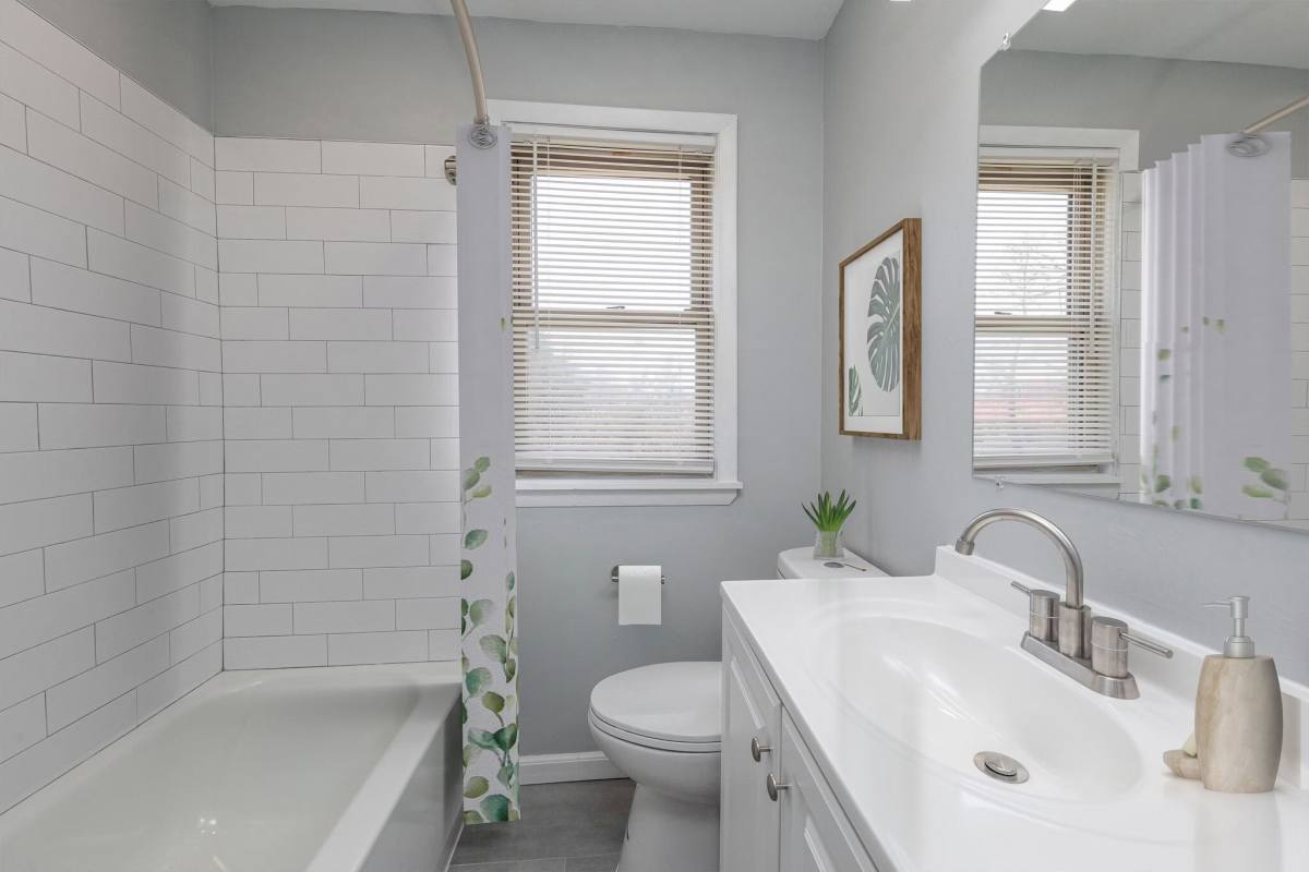 Townhouse for rent at 555 Naomi Ave #1A, Woodbury, NJ 08096