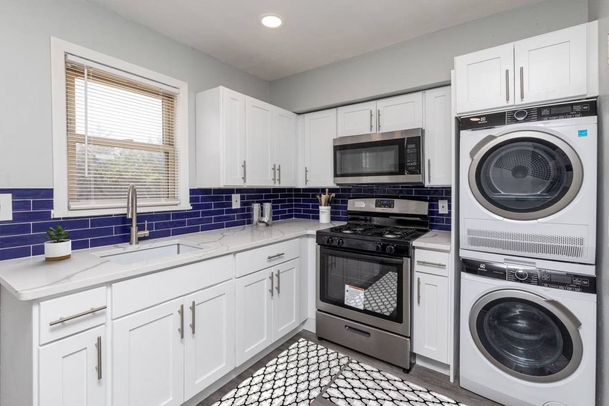 Townhouse for rent at 555 Naomi Ave #1A, Woodbury, NJ 08096