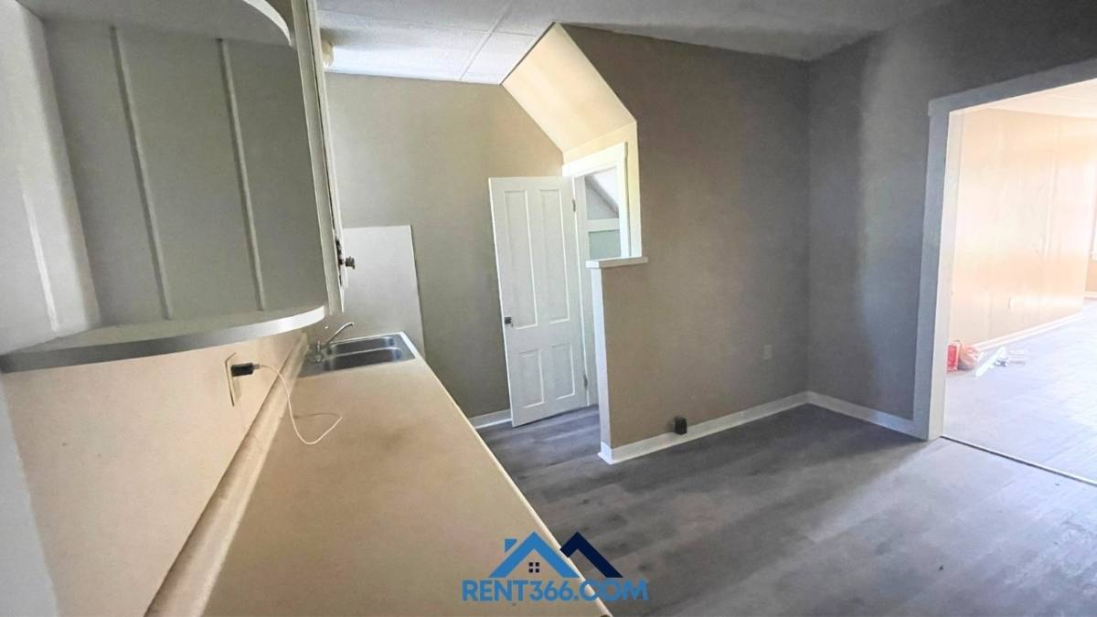Apartment for rent at 929 Centre St, Ashland, PA 17921