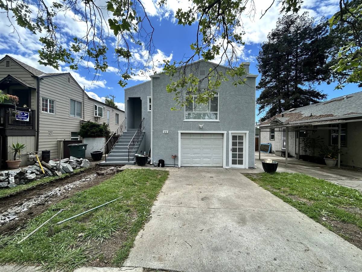 Apartment for rent at 415 Wallace Ave #1, Vallejo, CA 94590
