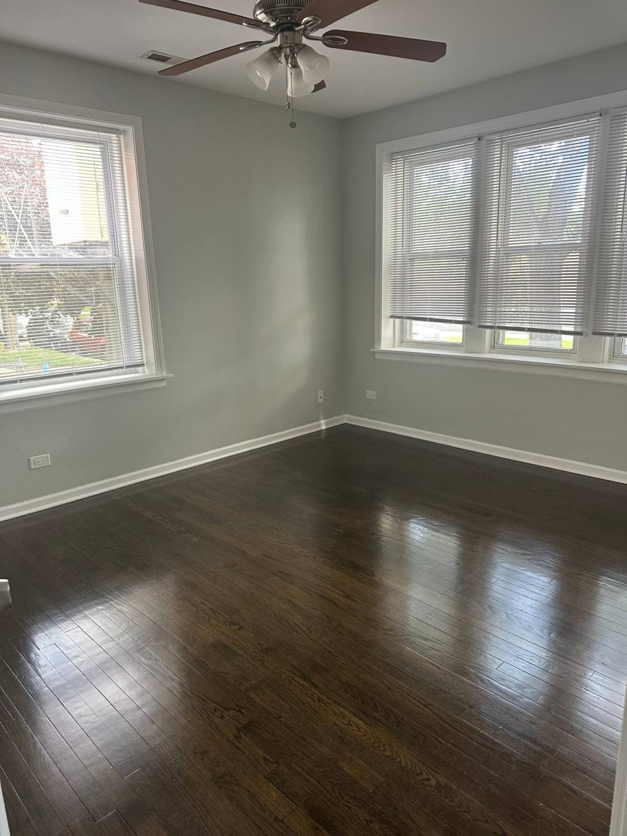 Apartment for rent at 4501 N Milwaukee Ave #1E, Chicago, IL 60630