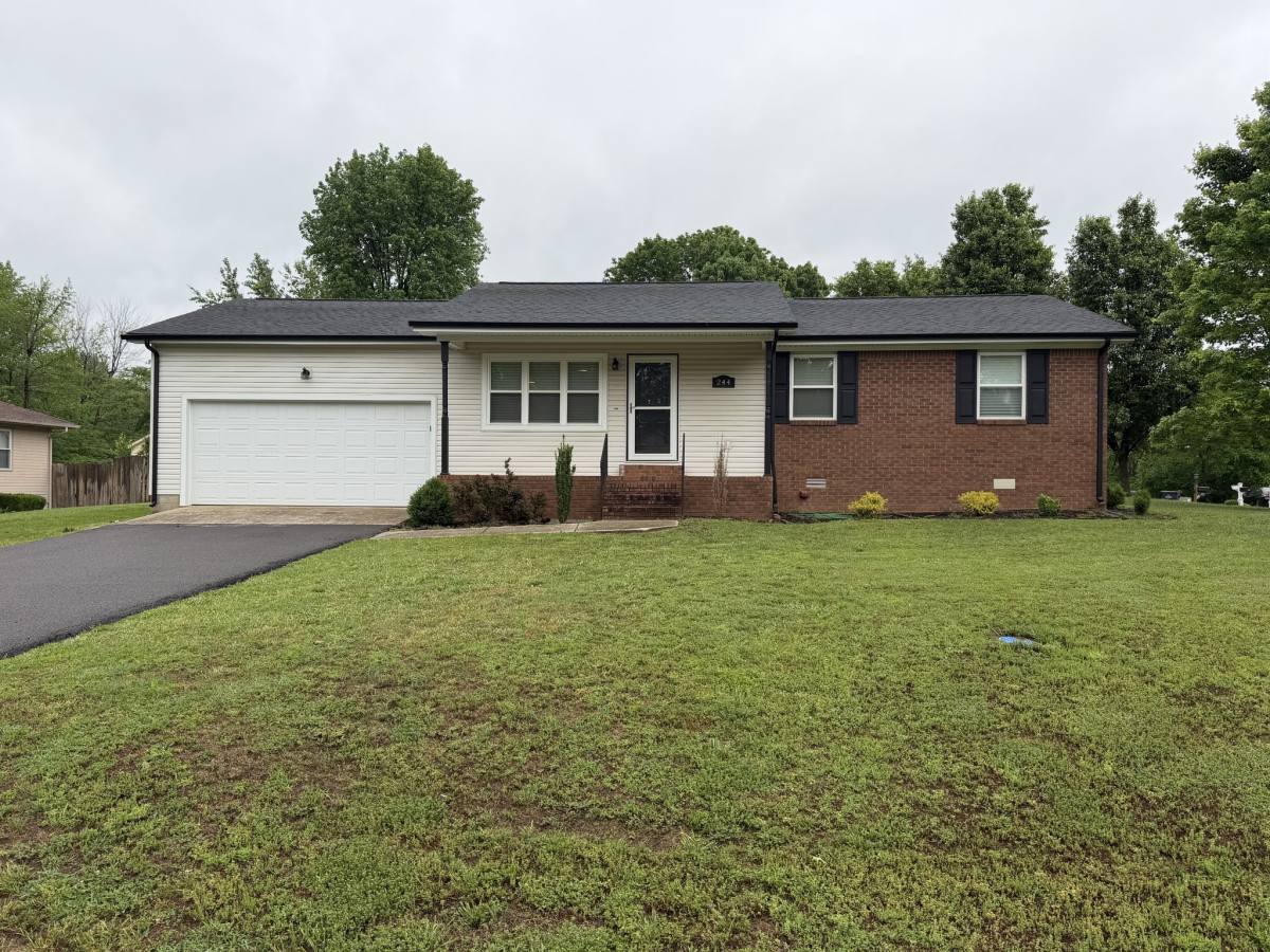 House for rent at 244 Windmere Dr, Paducah, KY 42001