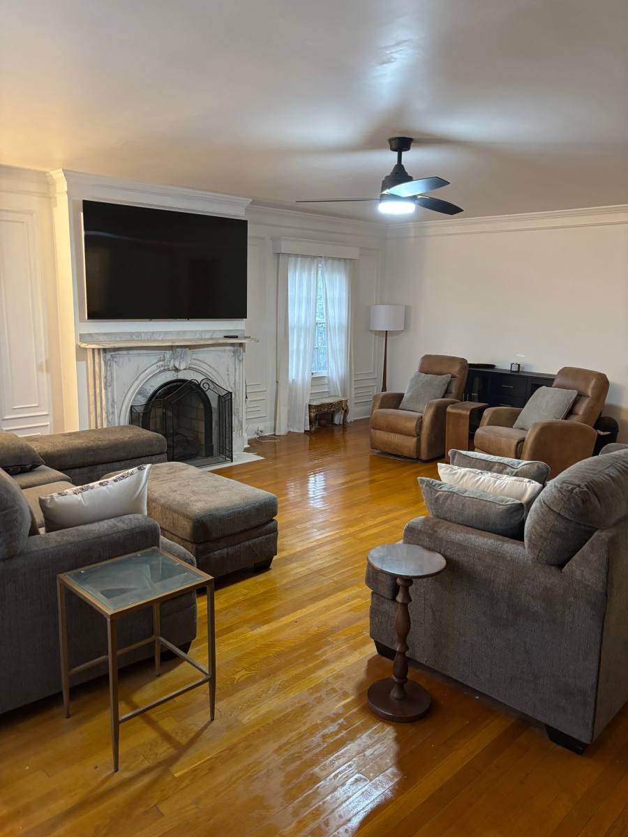 House for rent at 1 Jo Harry Dr, Fairmont, WV 26554