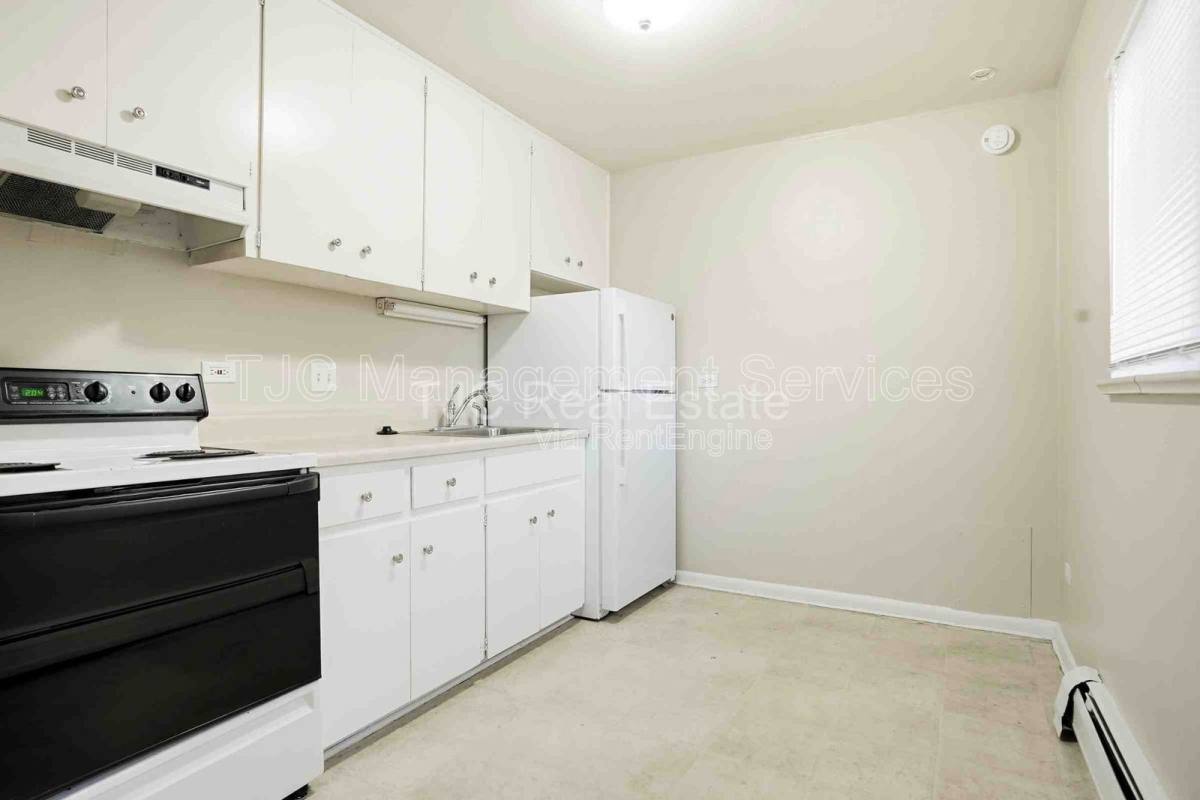 Apartment for rent at 42 Pearl St #204, Denver, CO 80203
