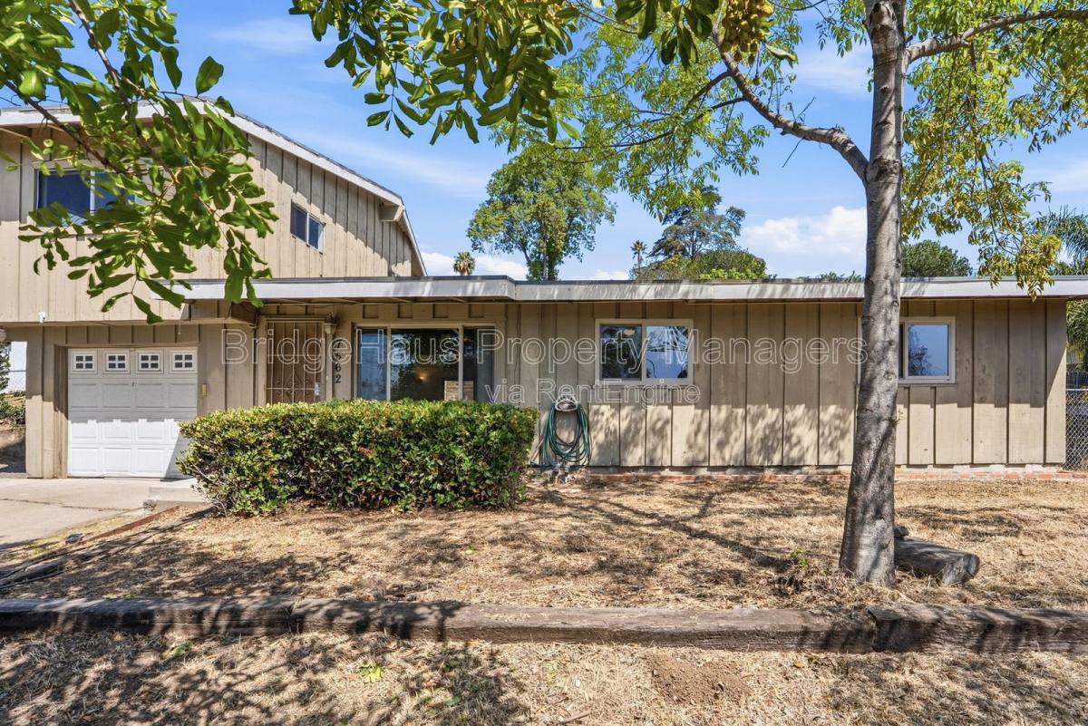 House for rent at 7562 Zemco Dr, Lemon Grove, CA 91945