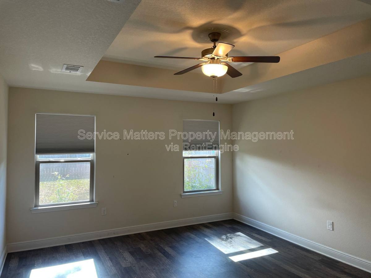 House for rent at 7954 Nalo Creek Loop, Pensacola, FL 32514