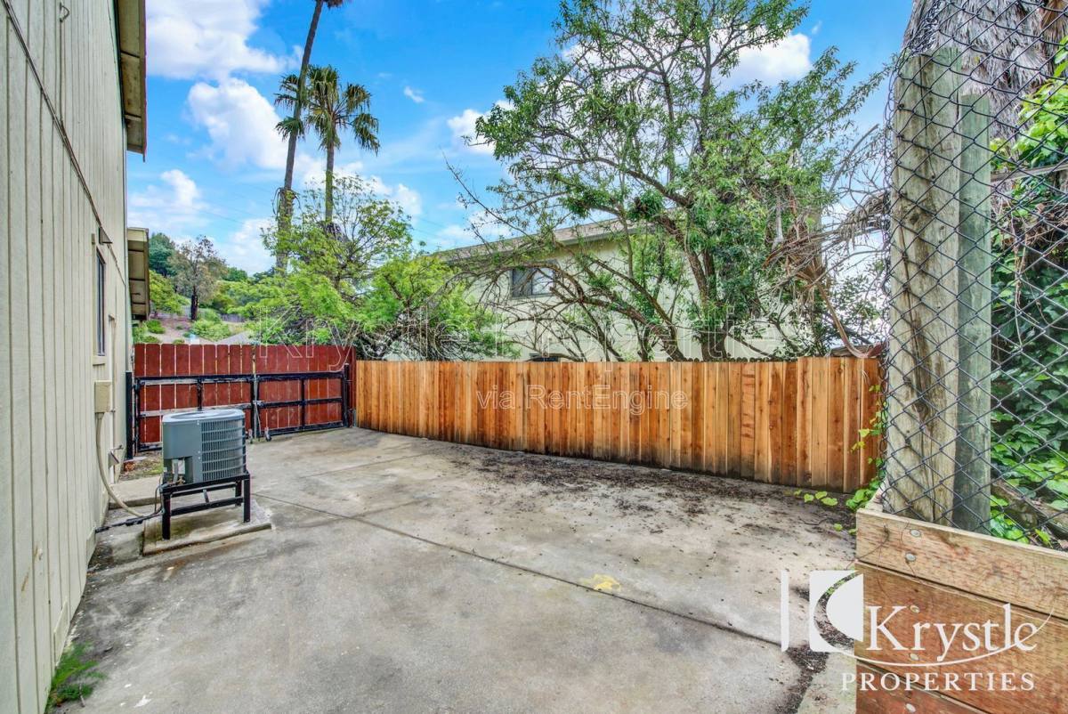 House for rent at 1398 Hale St, Vallejo, CA 94591