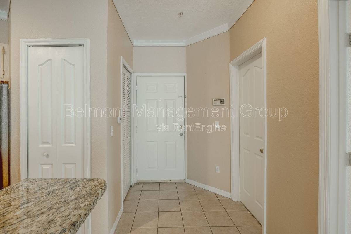 Apartment for rent at 2705 Maitland Crossing Way #5-102, Orlando, FL 32810