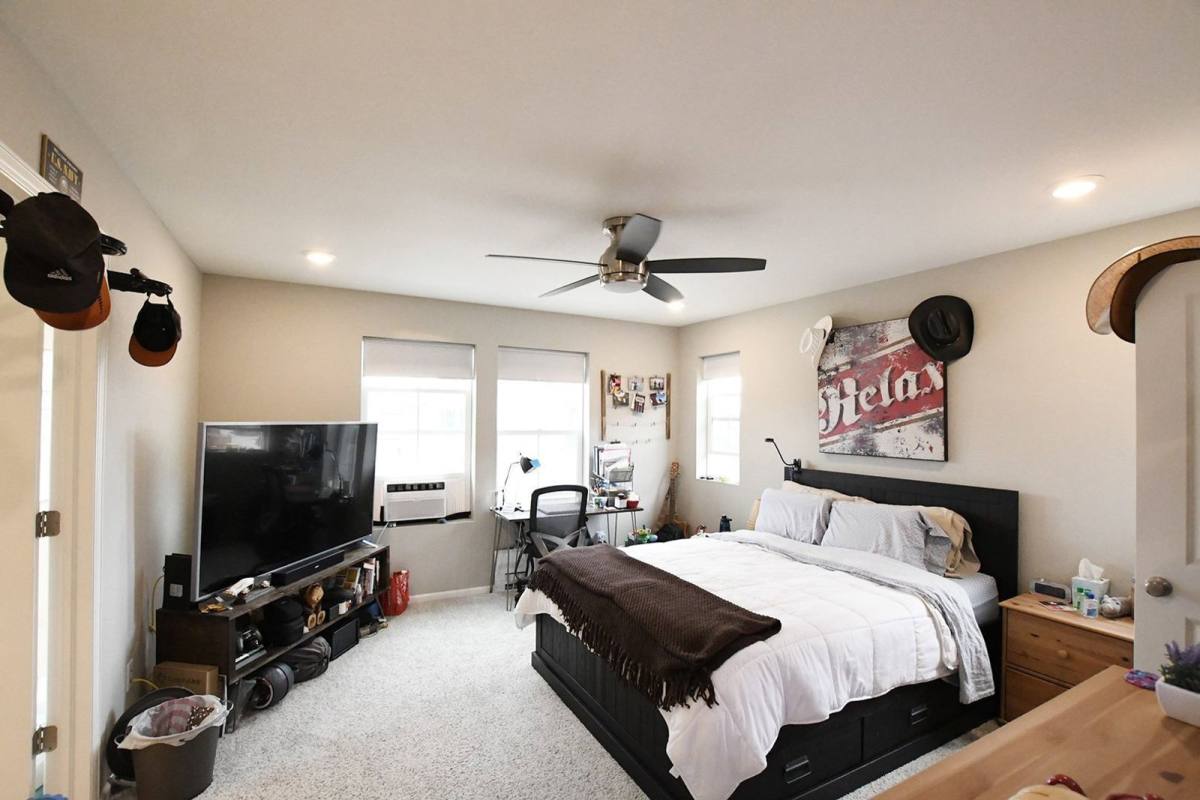House for rent at 11330 E 26th Ave, Aurora, CO 80010
