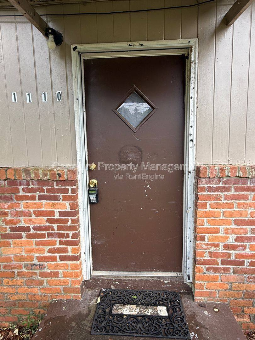 House for rent at 1110 Dewey St, Griffin, GA 30223
